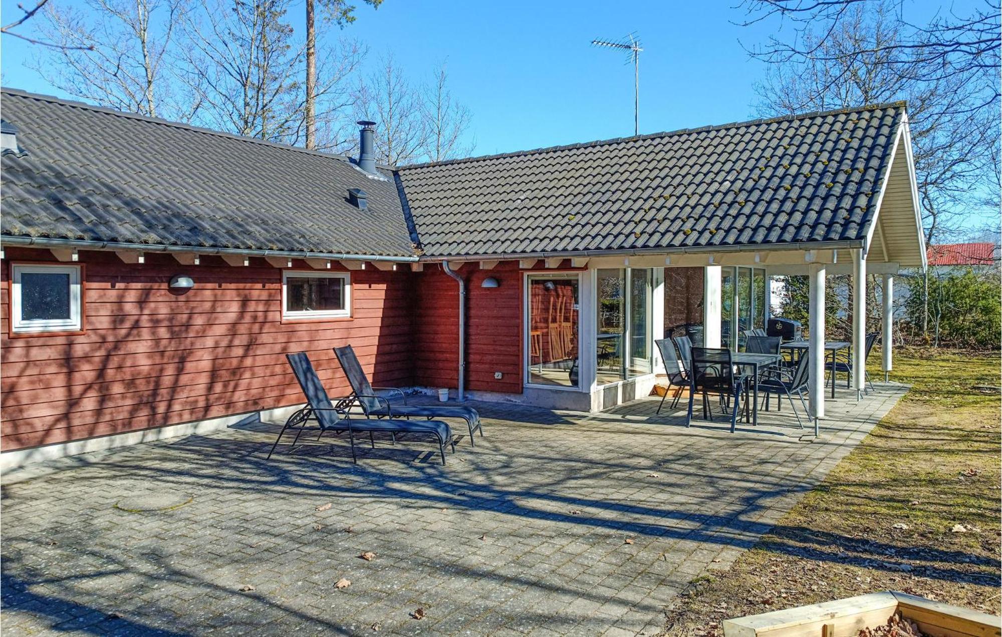 Beautiful In With Kitchen Holiday home *